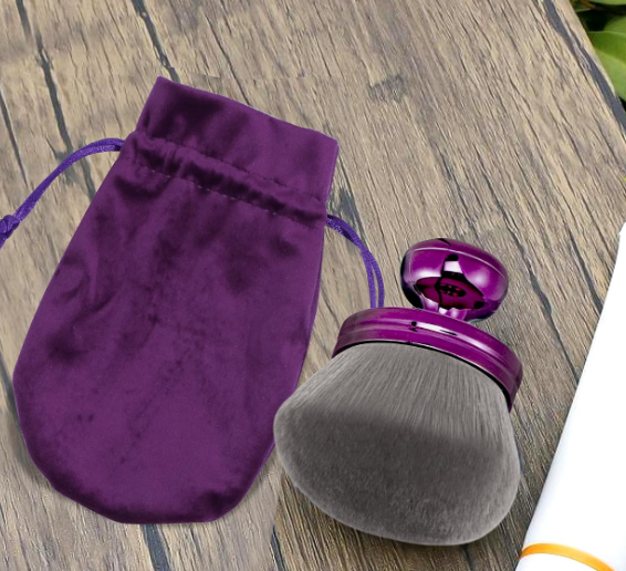 Extra-Large Round Body Brush for Applying Makeup to Legs and Body