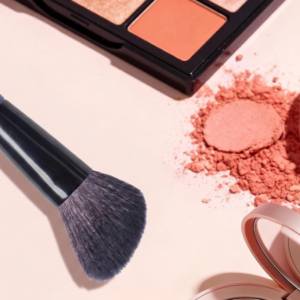 Angled Face Makeup Brush for Blush, Contour, Foundation, and Powder